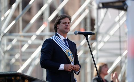 Sidebar luis lacalle pou 1440x960