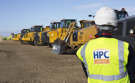 Sidebar_the_dumpers_lined_up_at_hpc_-_october_2014