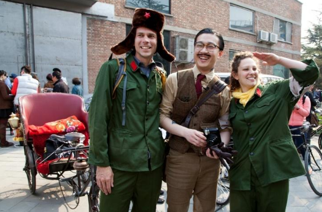 Photographs from Beijing's vintage bike ride