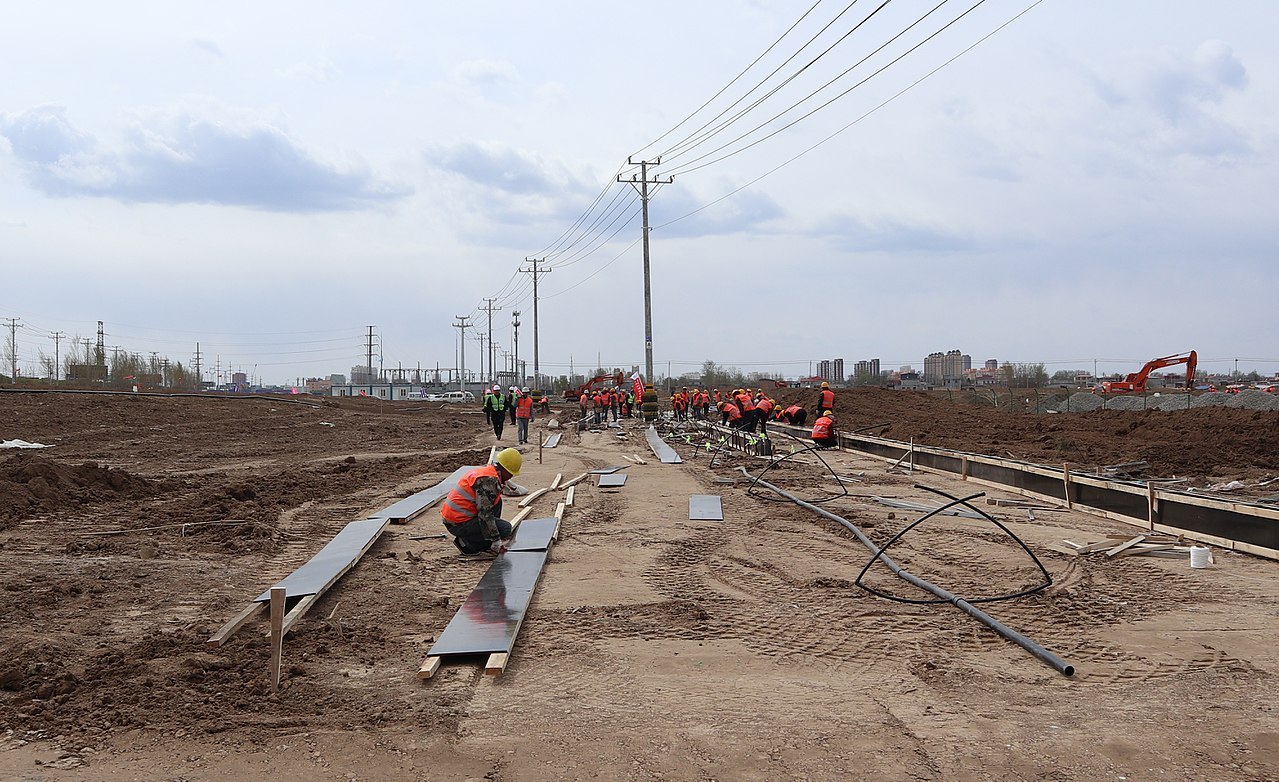 Construction team near Xiong'an Citizen Service Center